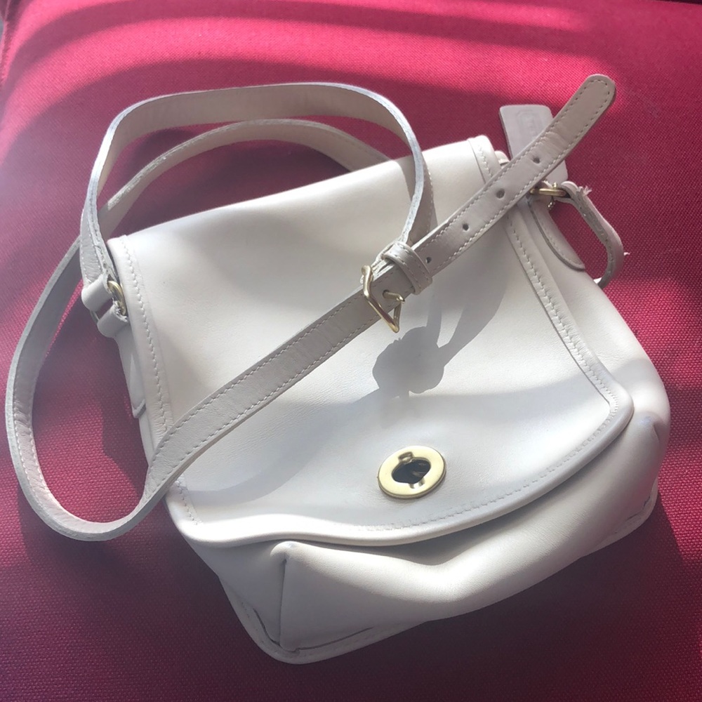 COPY - Vintage Coach Crossbody
